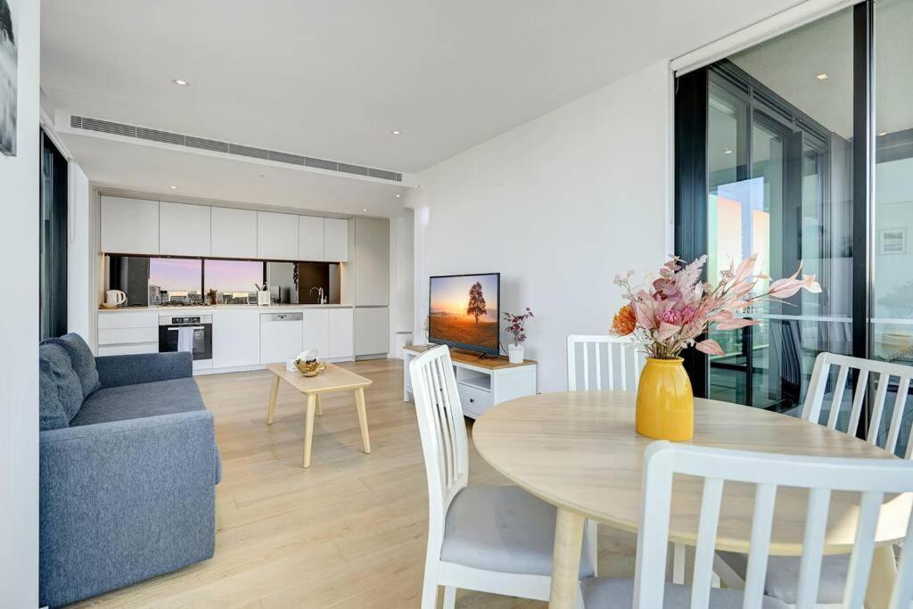 Apartamento Wake Up In Front Of Water Bay Beckons- 2B2B1C Melburne Exterior foto