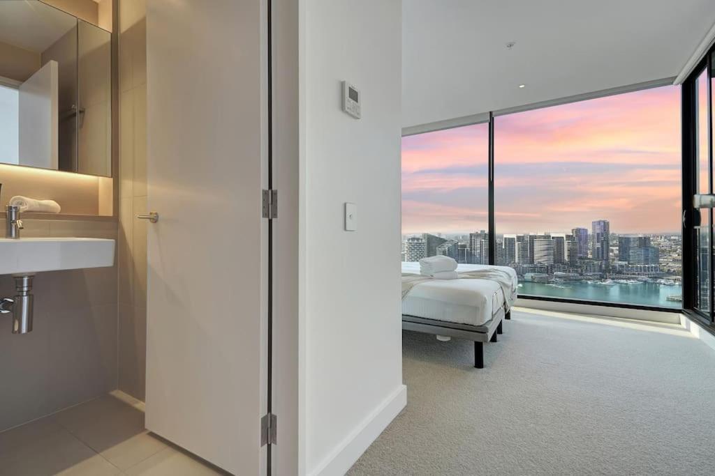 Apartamento Wake Up In Front Of Water Bay Beckons- 2B2B1C Melburne Exterior foto